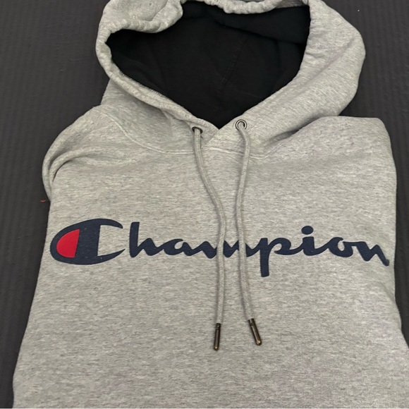 Champion hoodie - Picture 2 of 6